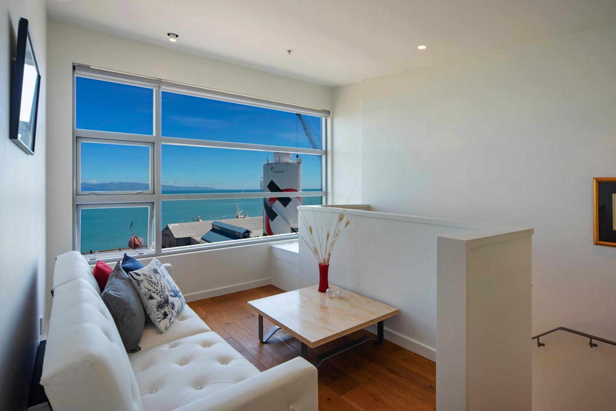 Penthouse 37 - Nelson Waterfront Apartment 외부 사진