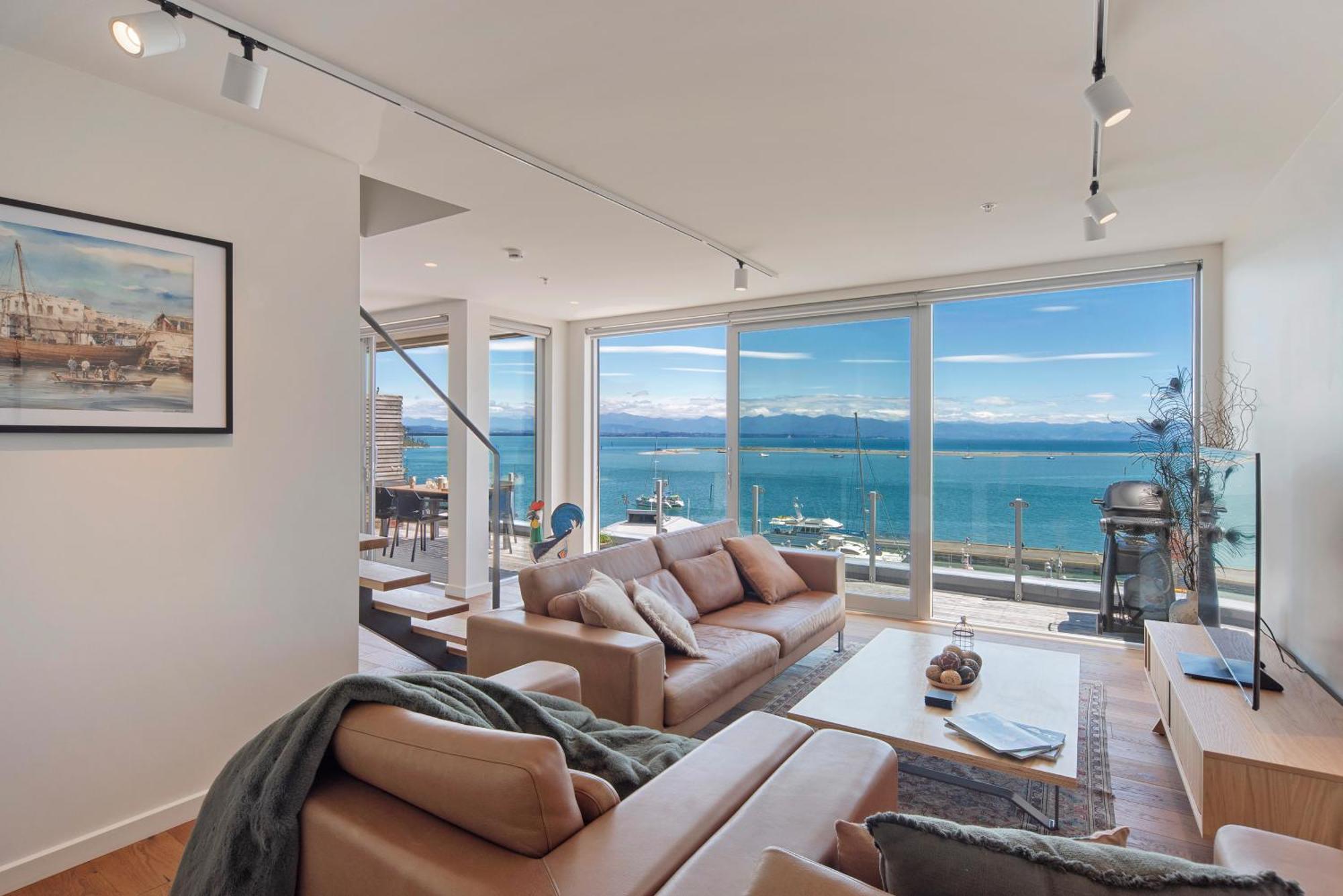 Penthouse 37 - Nelson Waterfront Apartment 외부 사진
