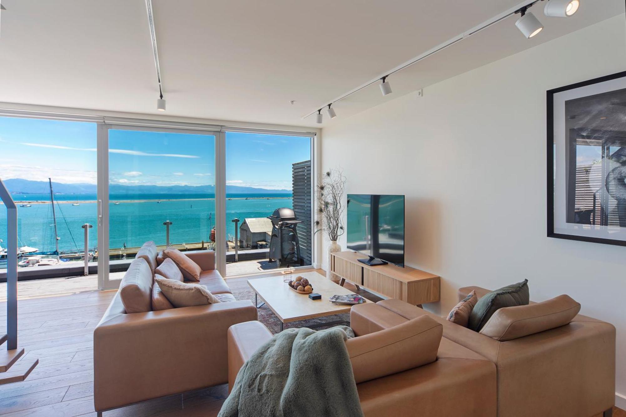 Penthouse 37 - Nelson Waterfront Apartment 외부 사진